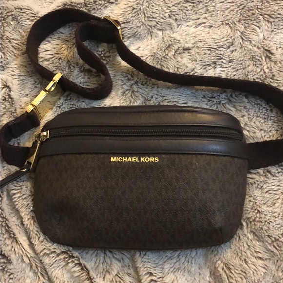 Michael Kors Handbags - Michael Kors Fanny Pack Michael Kors Handbags - Michael Kors Fanny Pack
